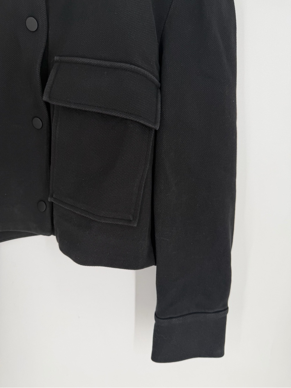 Cos Cropped Twill Jacket In Black - Picture 6 of 9
